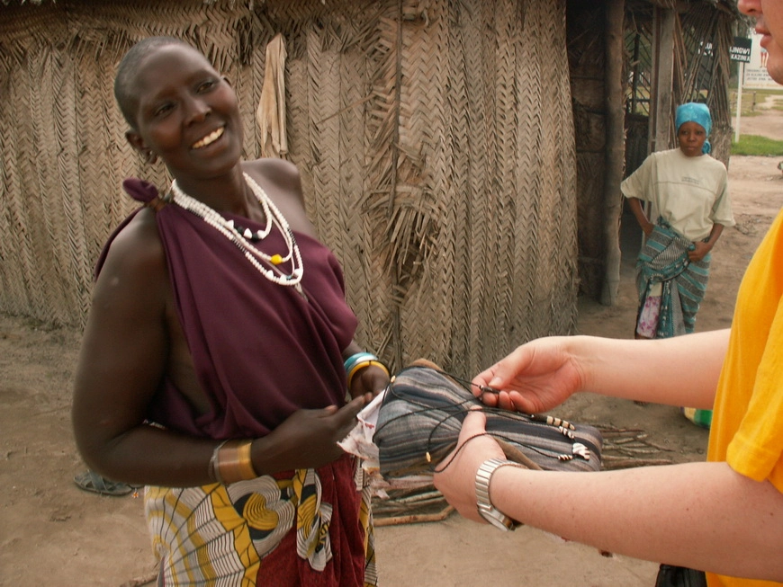 Загрузка картинки - Занзибар, селение Нунгви. Покупинг