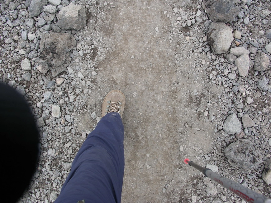 Загрузка картинки - Килиманджаро, маршрут Мачаме. Двойная строчка