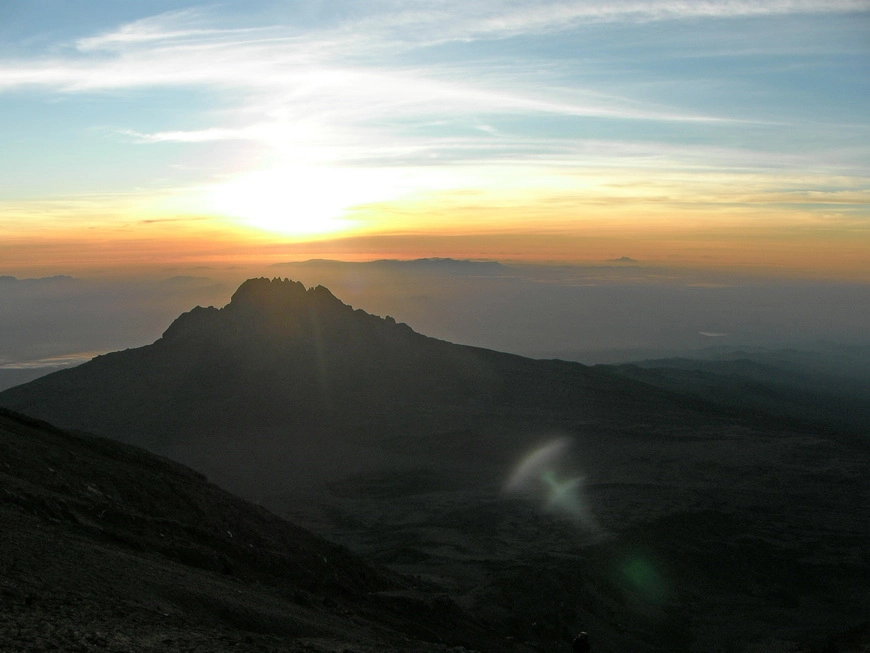 Загрузка картинки - Килиманджаро, почти Вершина. Рассвет, 6:15