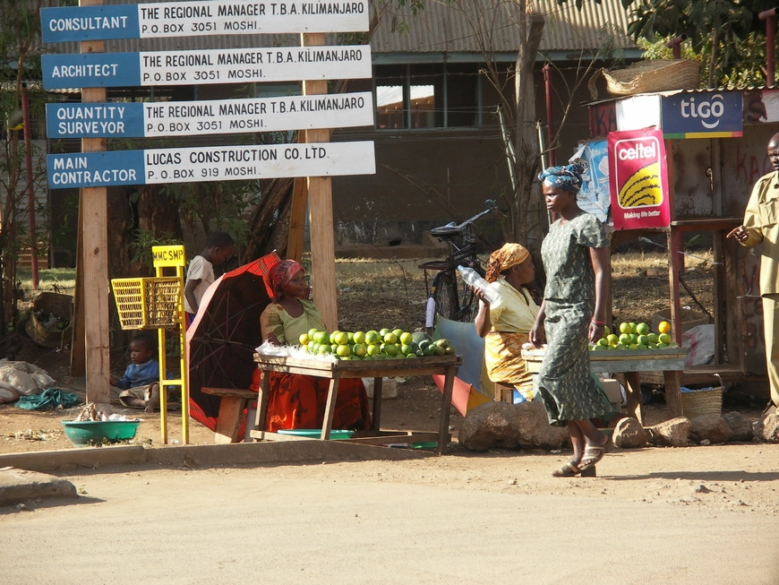 Загрузка картинки - Моши. Третье транспортное кольцо вокруг памятника Яростному Солдату