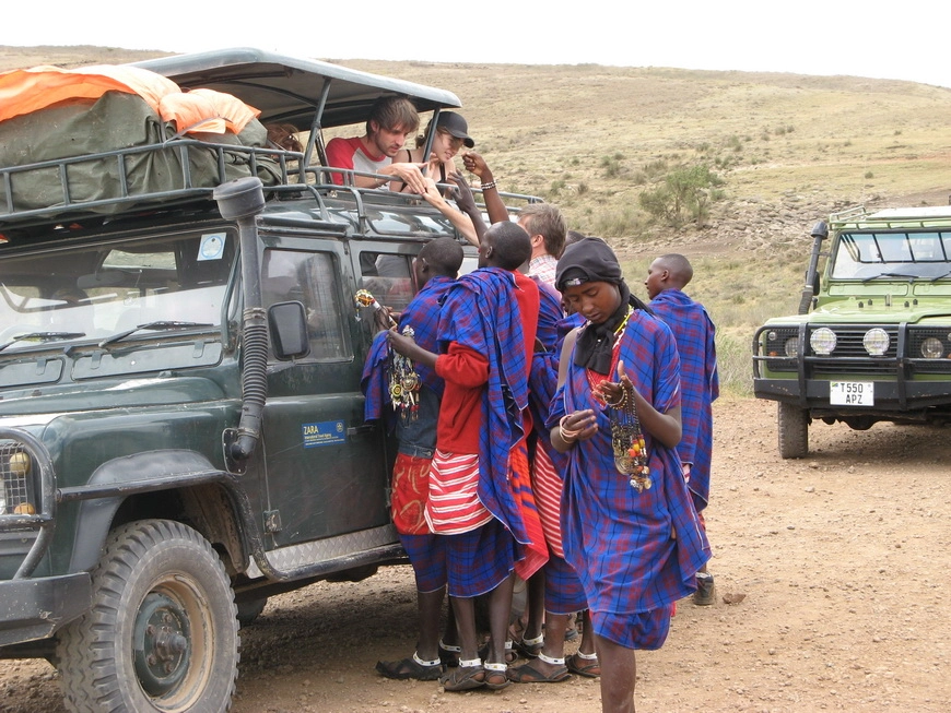 Загрузка картинки - Нгоро-Нгоро. Масаи и промыслы