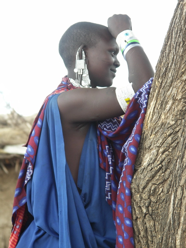 Загрузка картинки - Масайская деревня. Чёрный Ангел