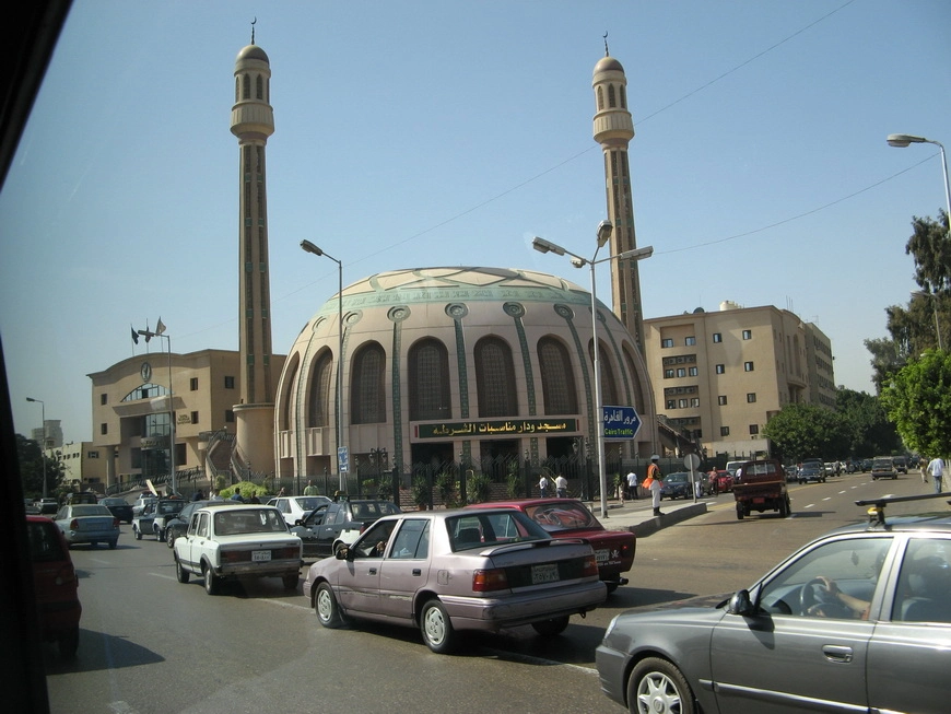 Загрузка картинки - Каир - город контрастов