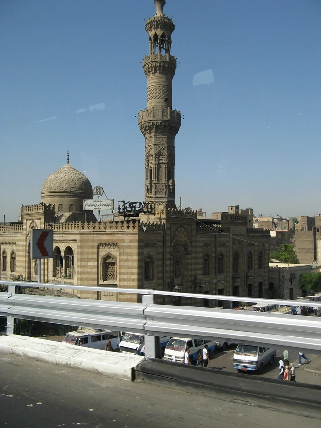 Загрузка картинки - Каир, город тысячи мечетей