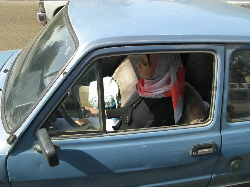 Загрузка картинки - Киар, трафик. Участница движения