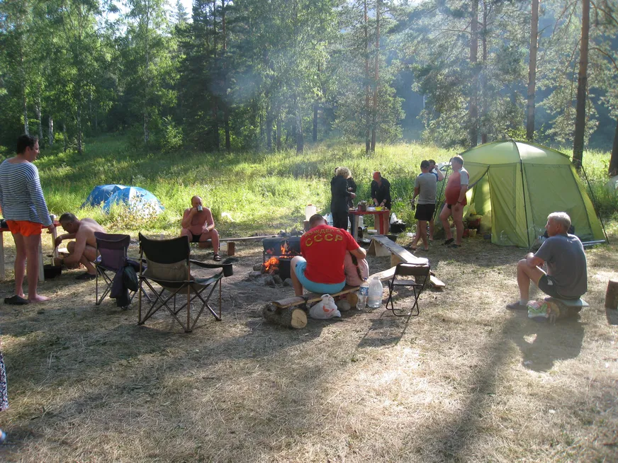 Загрузка картинки - Агидель, лагерь. В ожидании завтрака