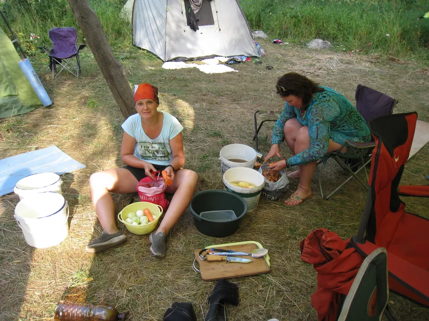 Загрузка картинки - Агидель. Лагерь готовится к обеду