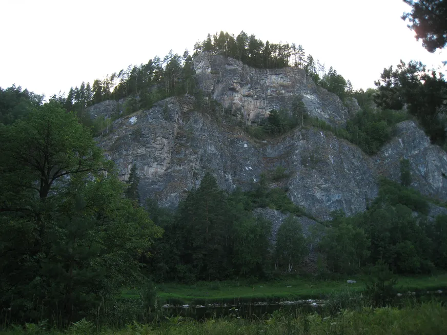 Загрузка картинки - Агидель, лагерь. Гора напротив