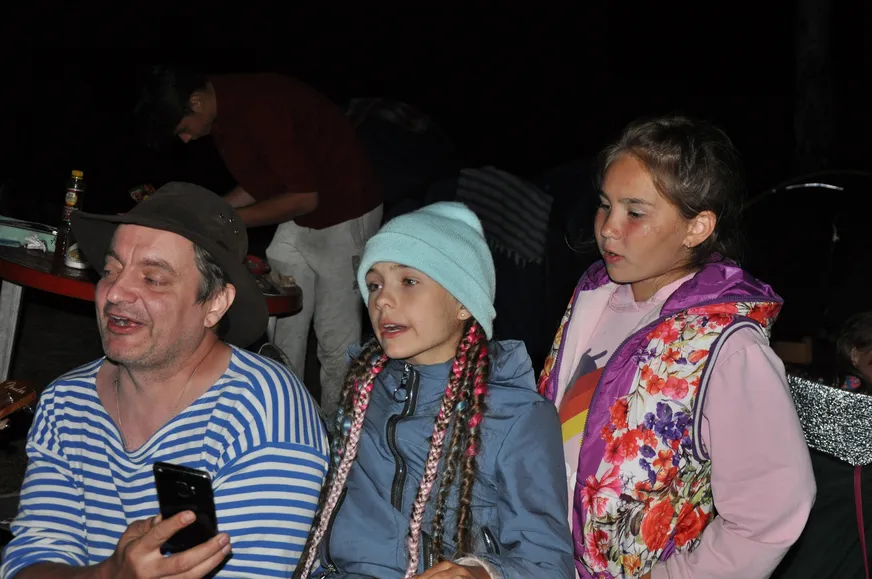 Загрузка картинки - Агидель, лагерь. Песенный вечер