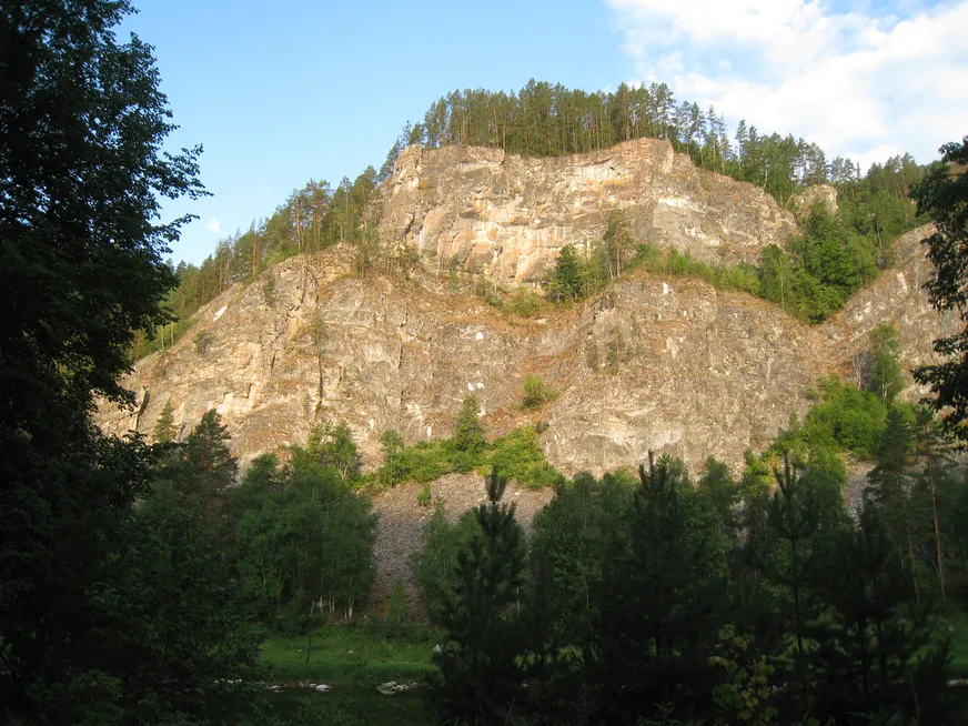 Загрузка картинки - Агидель, лагерь. Гора напротив