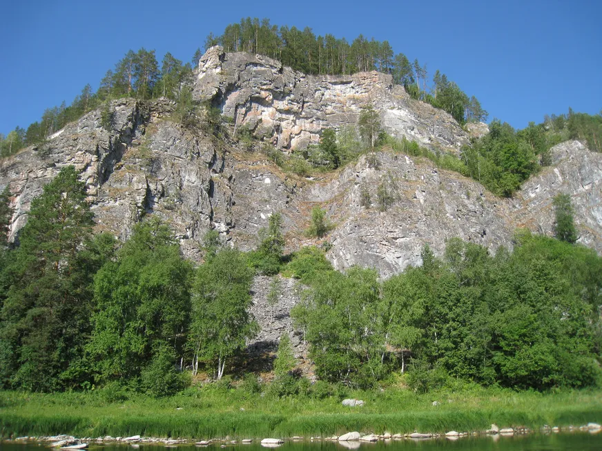 Загрузка картинки - Агидель, лагерь. Гора напротив