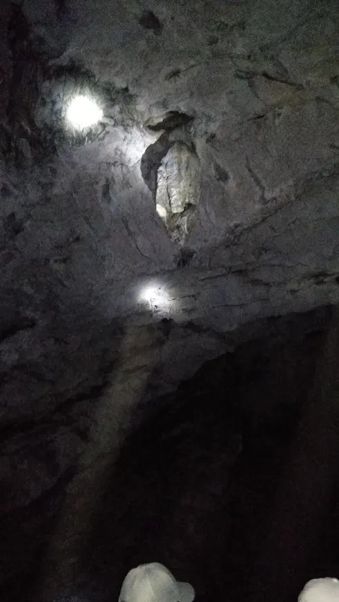 Загрузка картинки - Агидель, Капова пещера. Гнездо Чужого