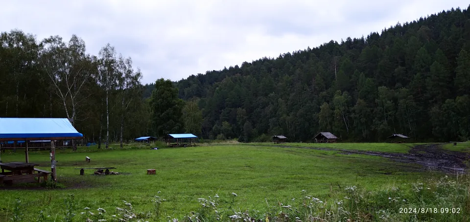 Загрузка картинки - Ай 2024. Общий вид на комплекс стоянок
