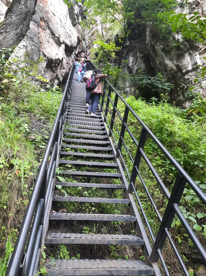 Загрузка картинки - Ай 2024. Рукотворные ступени