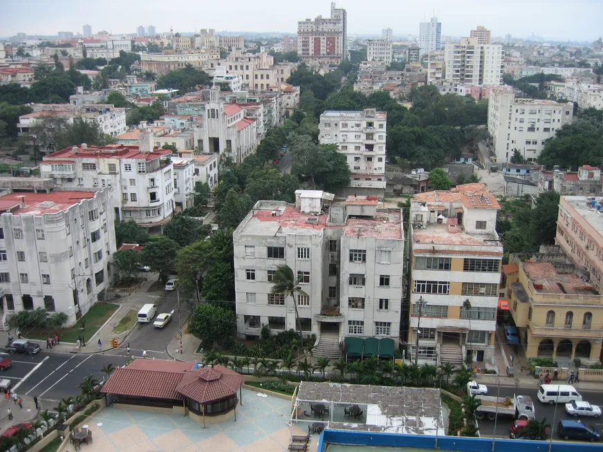 Загрузка картинки - Гавана с высоты номера отеля