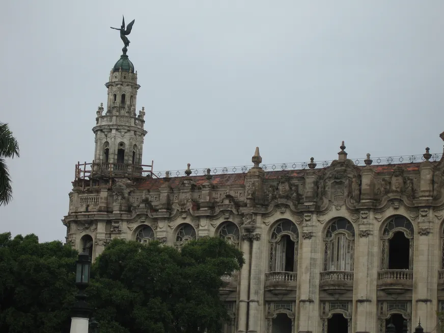 Загрузка картинки - Гавана. Опера