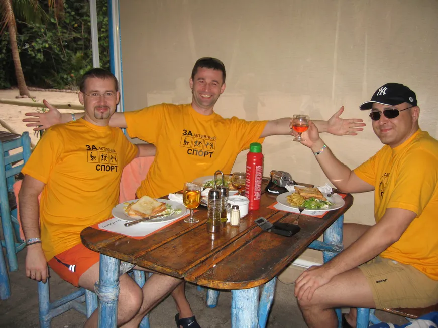 Загрузка картинки - Бобры и Буратино