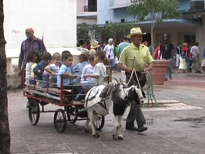 Загрузка картинки - Дедушко на кривой козе