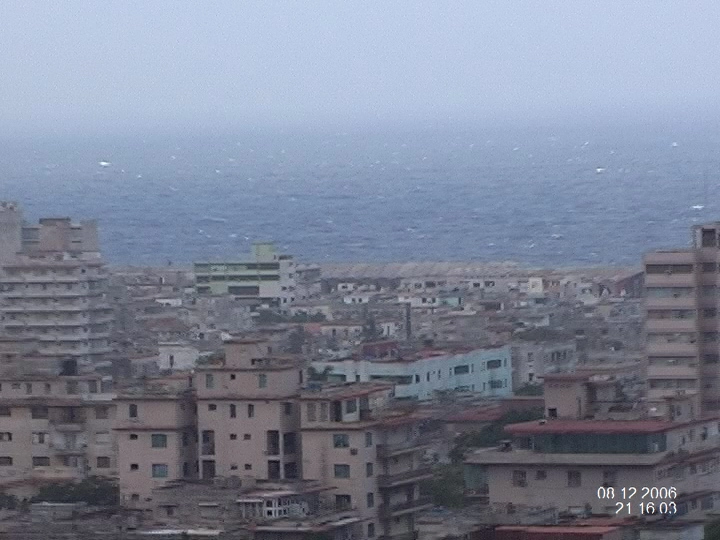 Загрузка картинки - Океан за балконом!