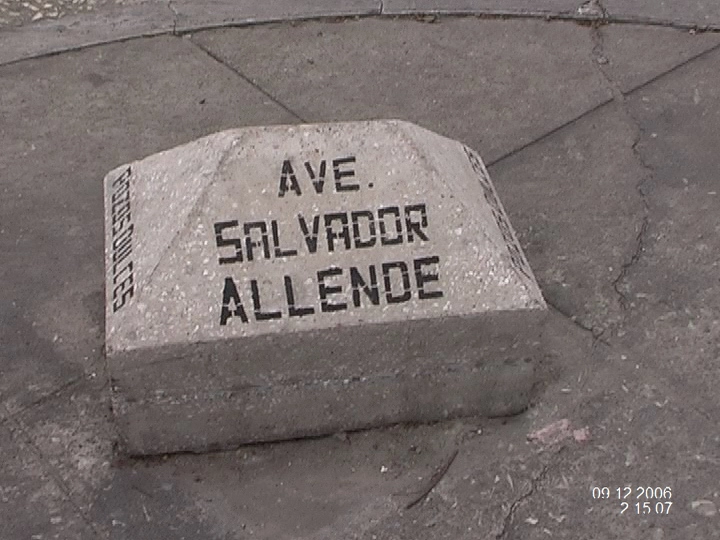 Загрузка картинки - Гавана. Указатели улиц