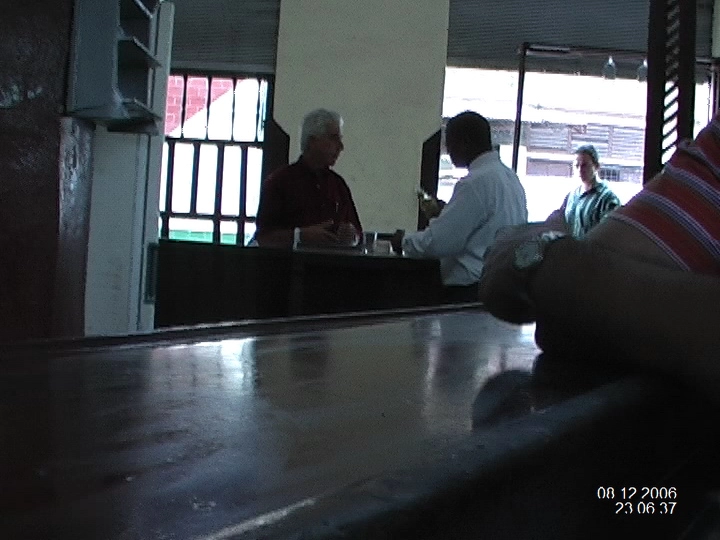 Загрузка картинки - Луис