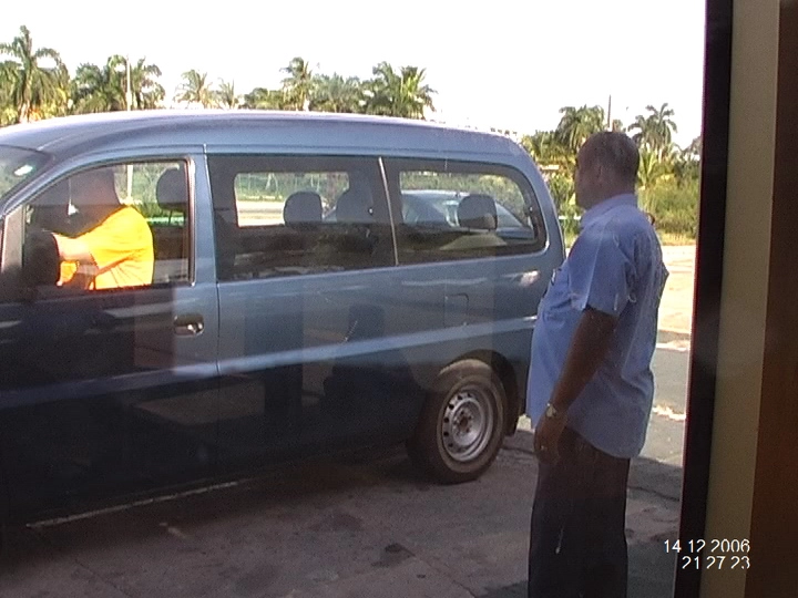 Загрузка картинки - Мучо бьен коче