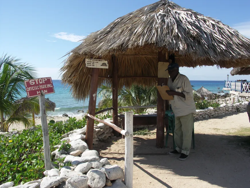 Загрузка картинки - Тринидад, Ля Бока. Ария мельника из оперы Русалка