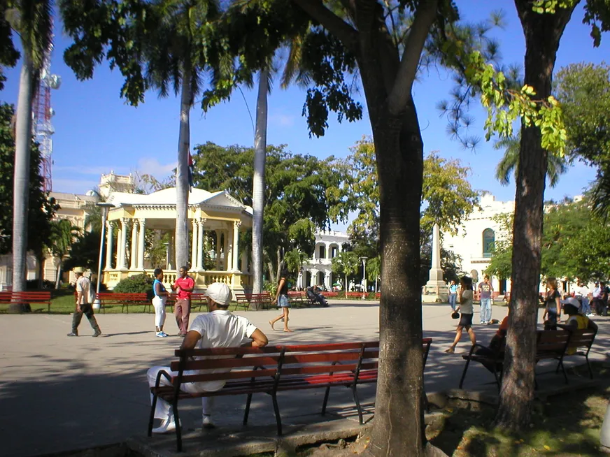 Загрузка картинки - Санта-Клара. Централ-сквер