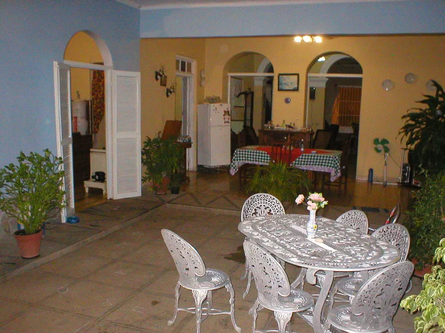 Загрузка картинки - Тринидад. Каса сра Анай, патио