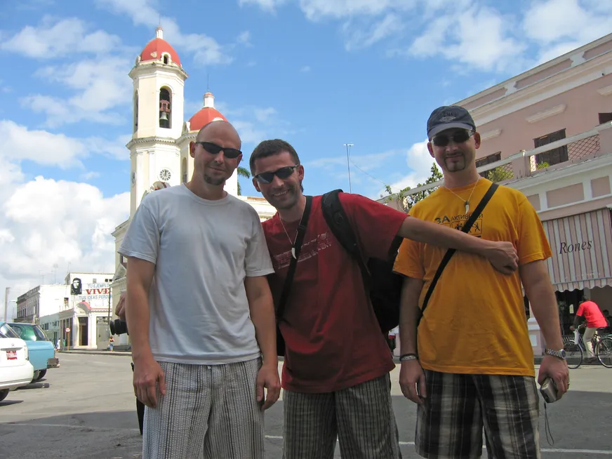 Загрузка картинки - Сьенфуегос. Кубинские артефакты