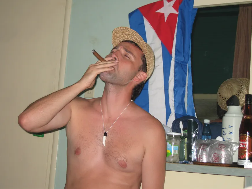 Загрузка картинки - Отель Лидо. На фоне Эль Лука