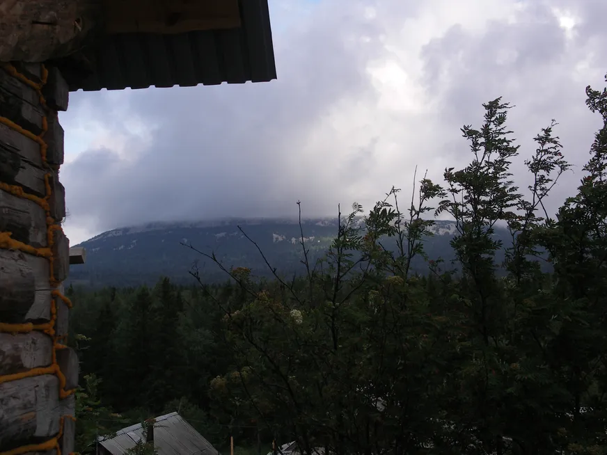 Загрузка картинки - Зюраткуль, вид на хребет