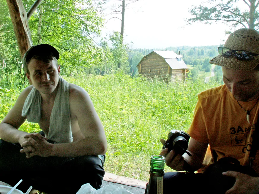 Загрузка картинки - Хребет Нургуш, кордон. Николаю тоже досталось красок