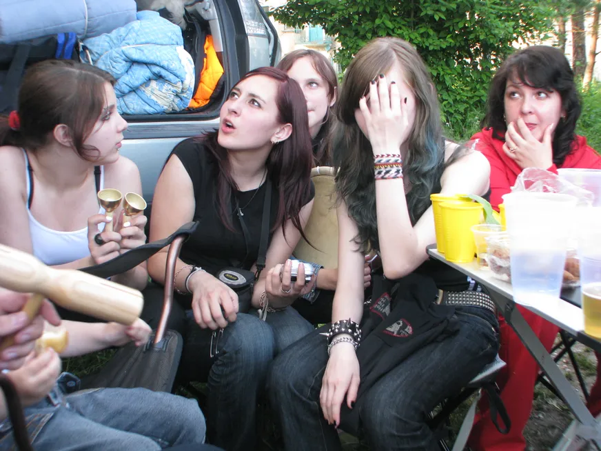 Загрузка картинки - Ильменка-2008. Любка с подругами