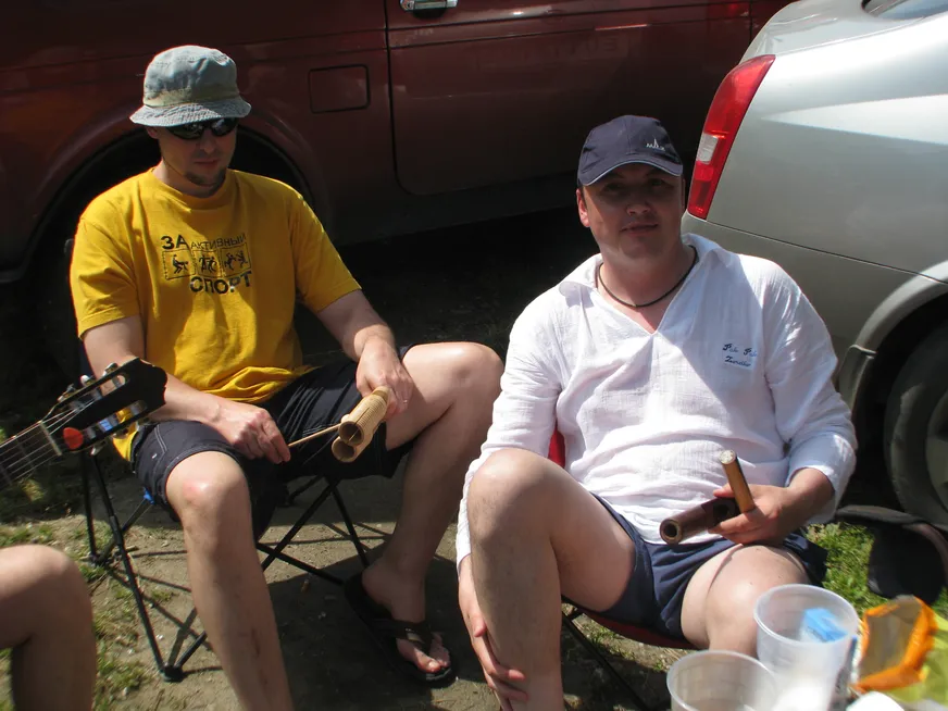 Загрузка картинки - Ильменка-2008. Марик и Джимми в перкуссионном угаре