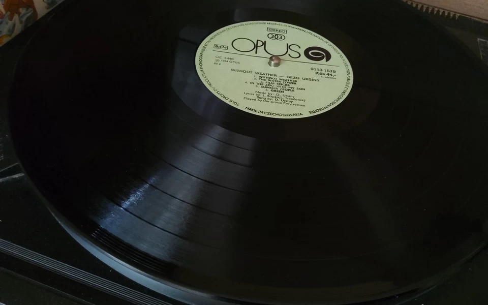 Dežo Ursiny, Without Weather (1984)