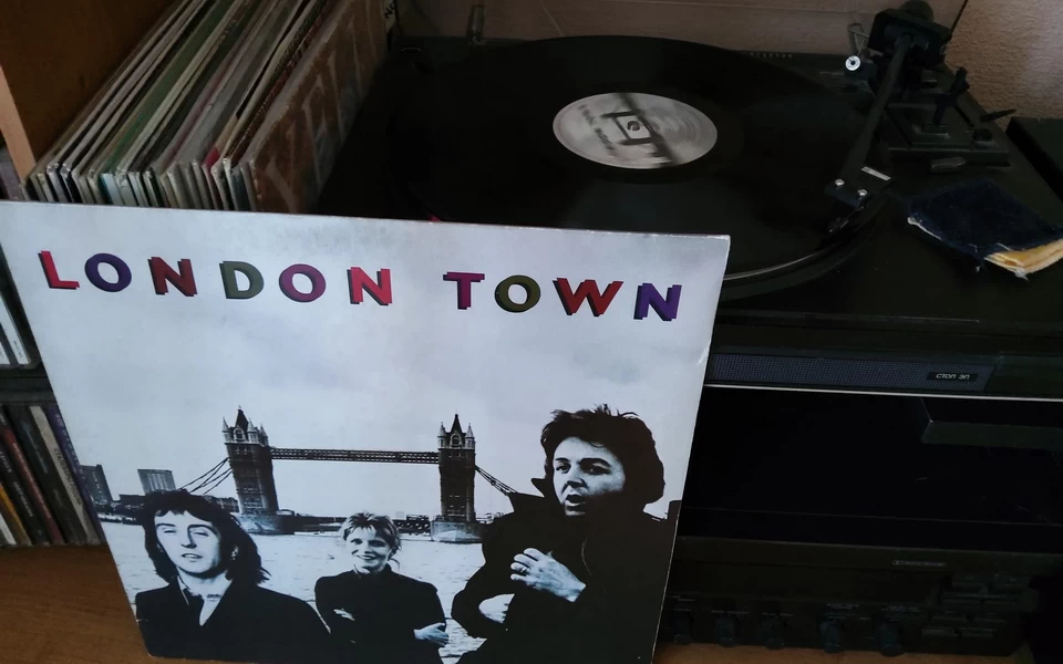 Wings «London Town» (1978)