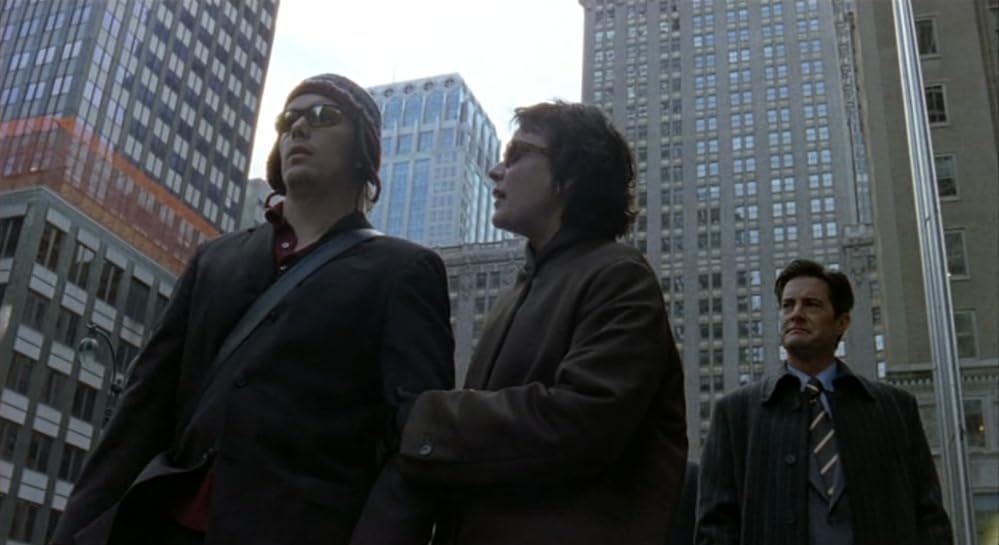 Гамлет 2000. Нижний ракурс