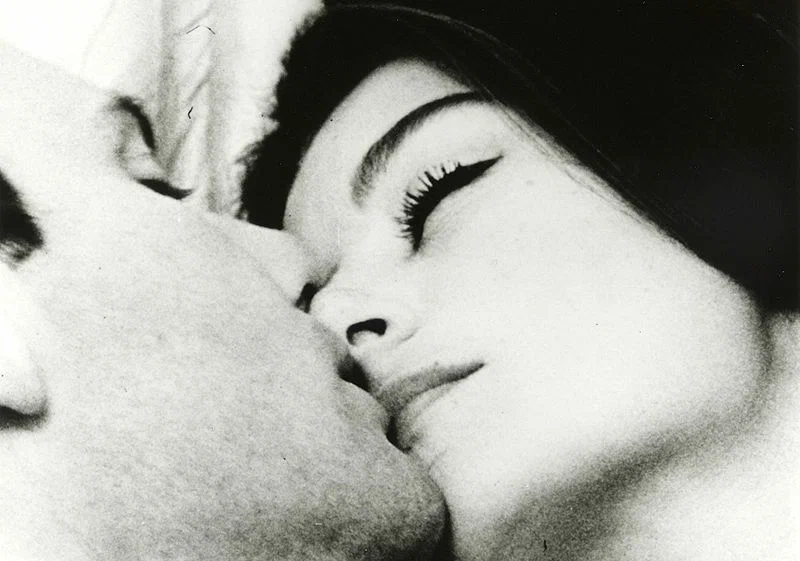 Мужчина и женщина 03