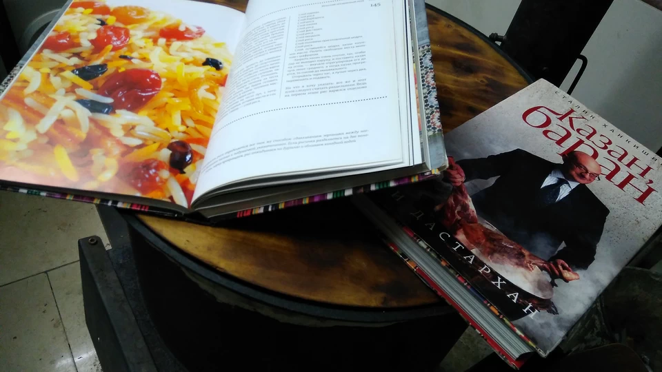 Нам Сталик великий нам путь озарил