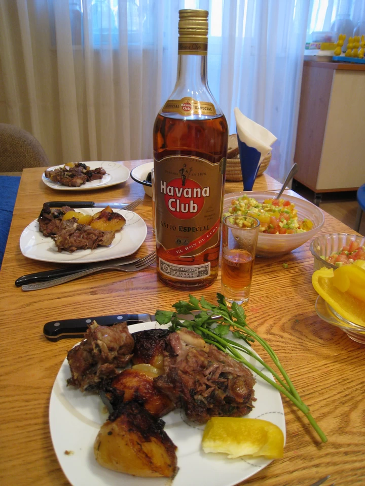 Ром - долгожданный гость на столе