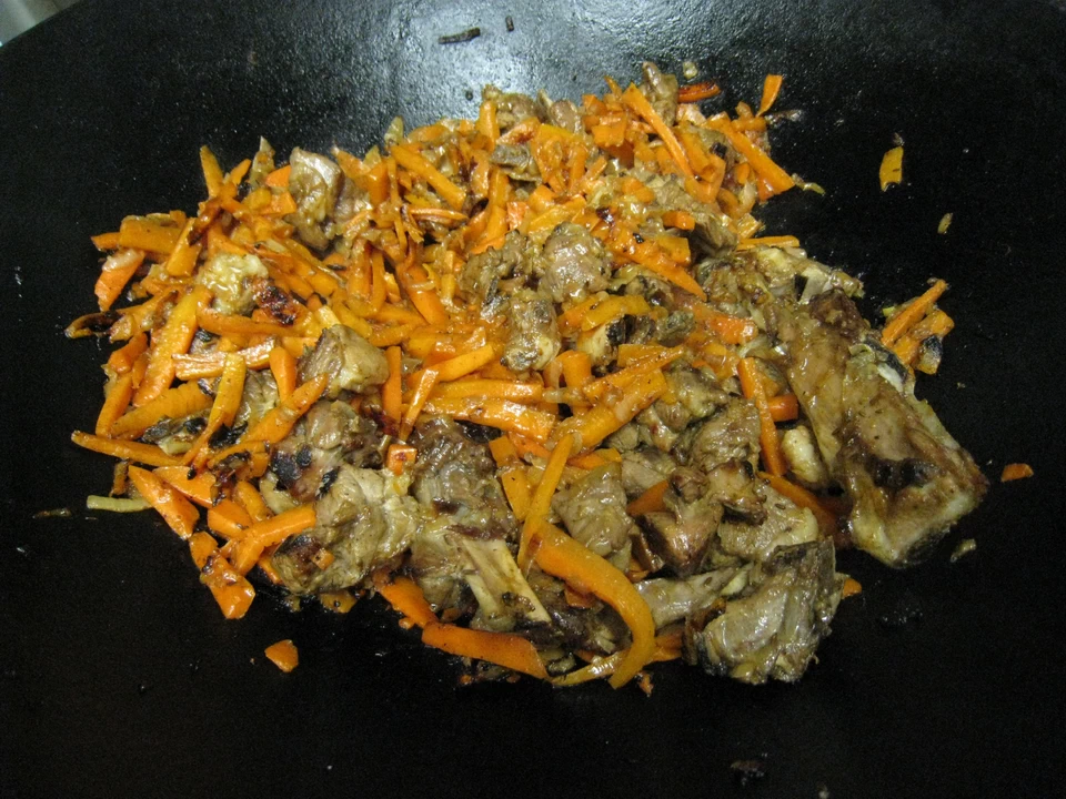 Стадии готовки плова: зирвак