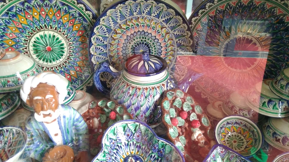 Кафе Султан. Узбекская посуда