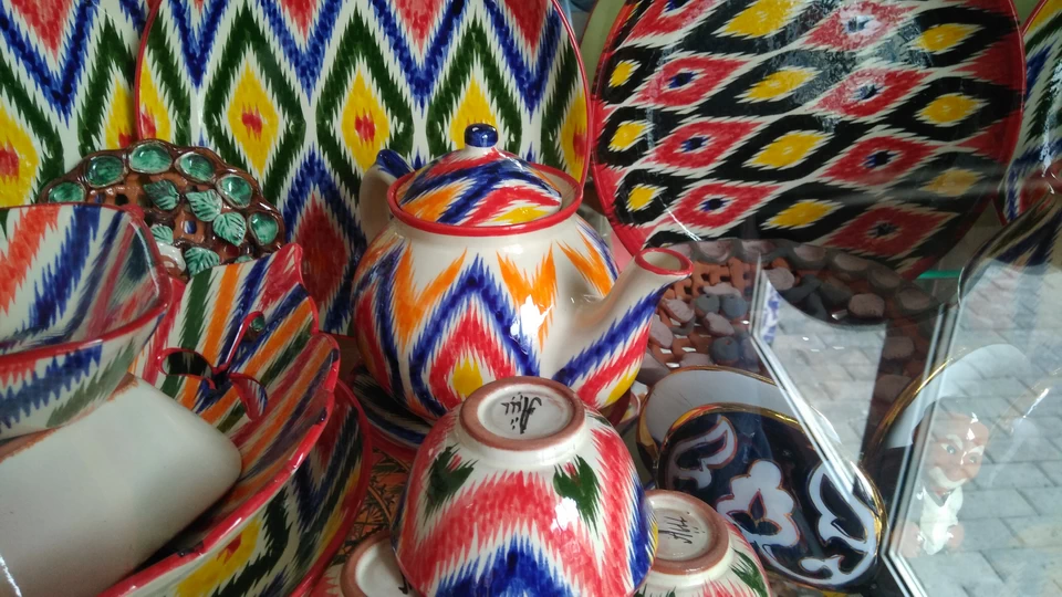Кафе Султан. Узбекская посуда