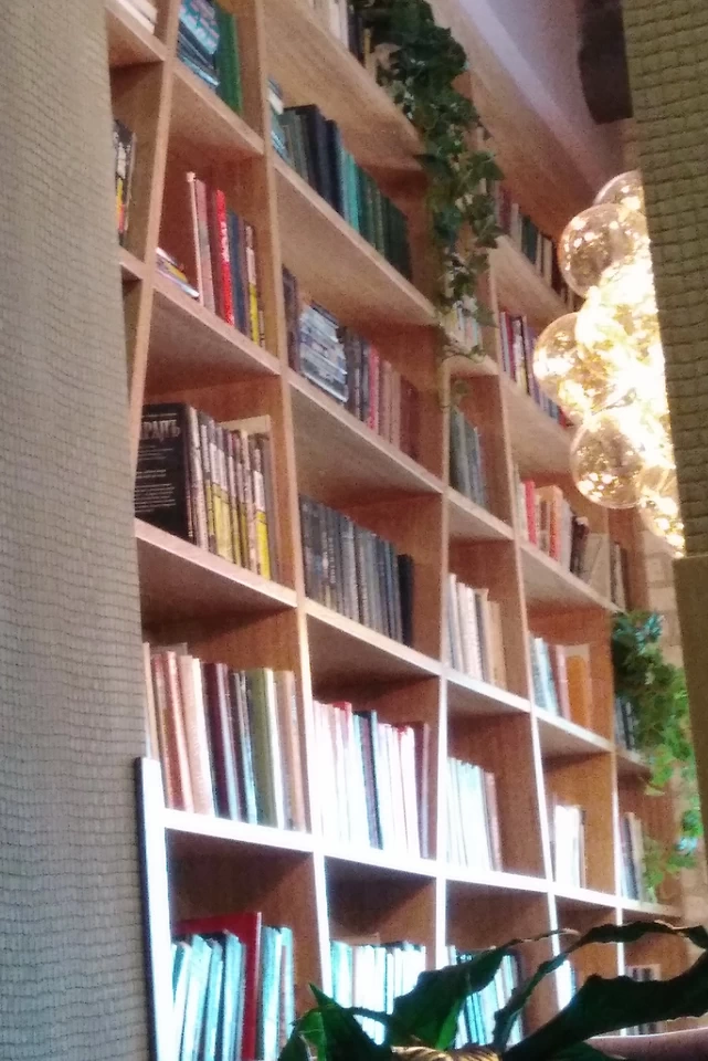 Своя компания. Интерьер