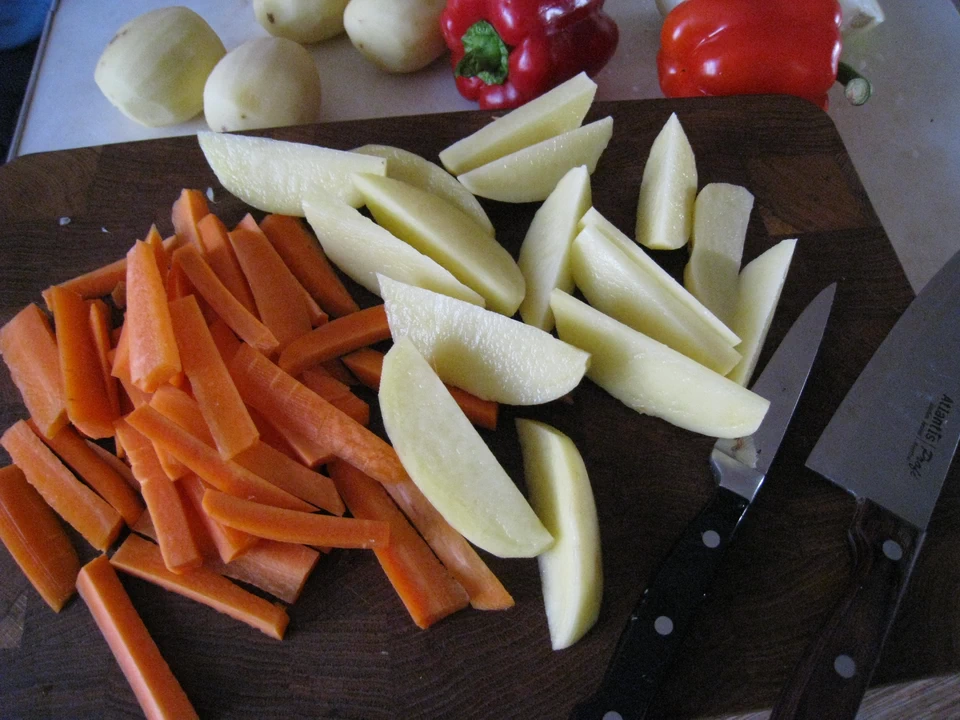 Таджин. Морковь и картофель