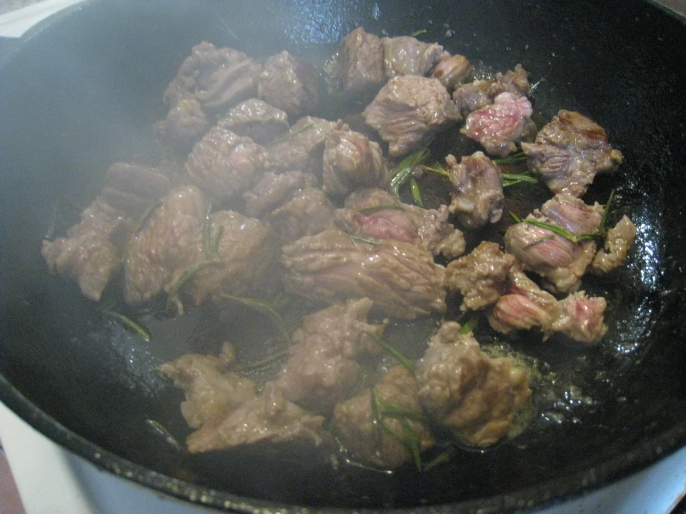 Таджин. Запечатка мяса