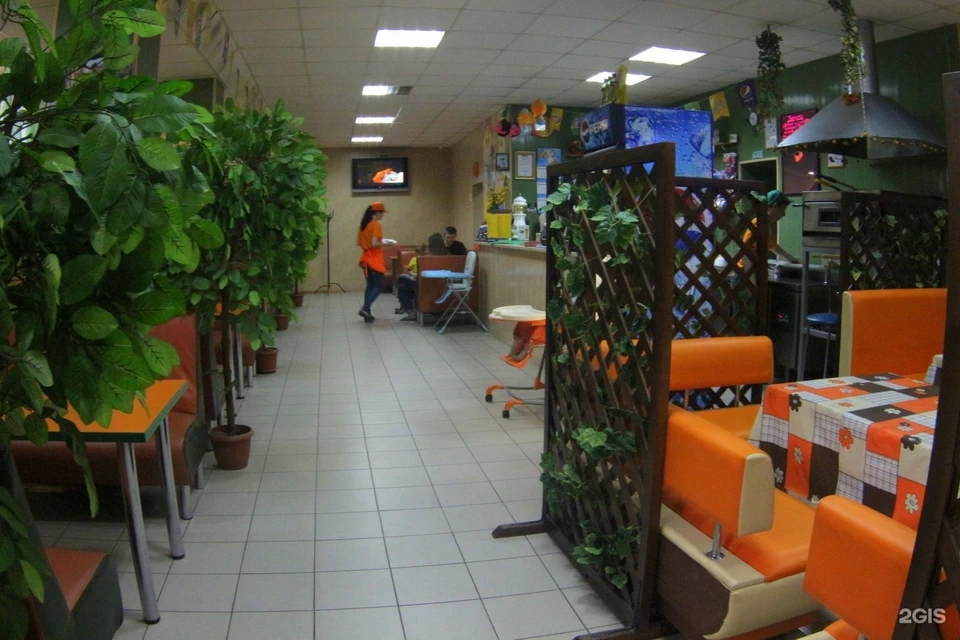 Пиццерия Три апельсина. Интерьер